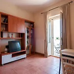 Helloapulia Center * Monopoli