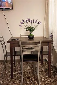 Hotell Helloapulia Center *