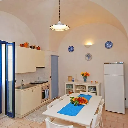 Hotell Helloapulia Center *