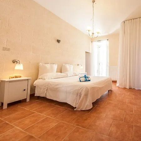 Hotell Helloapulia Center Monopoli