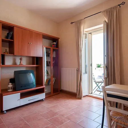 Helloapulia Center * Monopoli