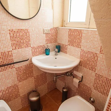 Helloapulia Center Hotell