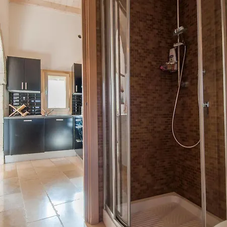 Helloapulia Center *