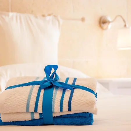 Helloapulia Center *